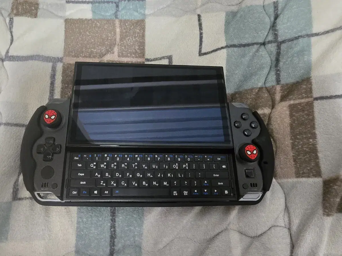 GPD WIN4 32G+2T