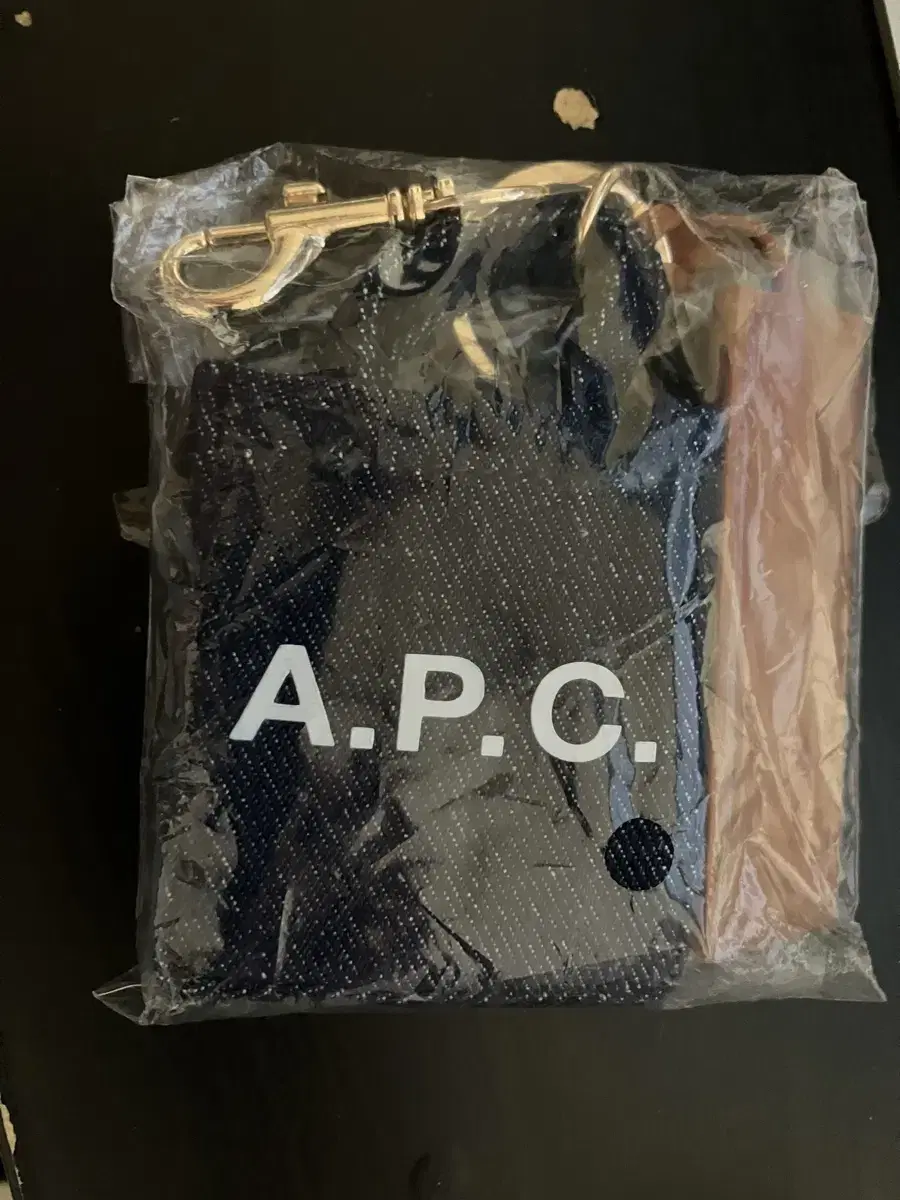 새제품)apc 키링 (팝업한정)