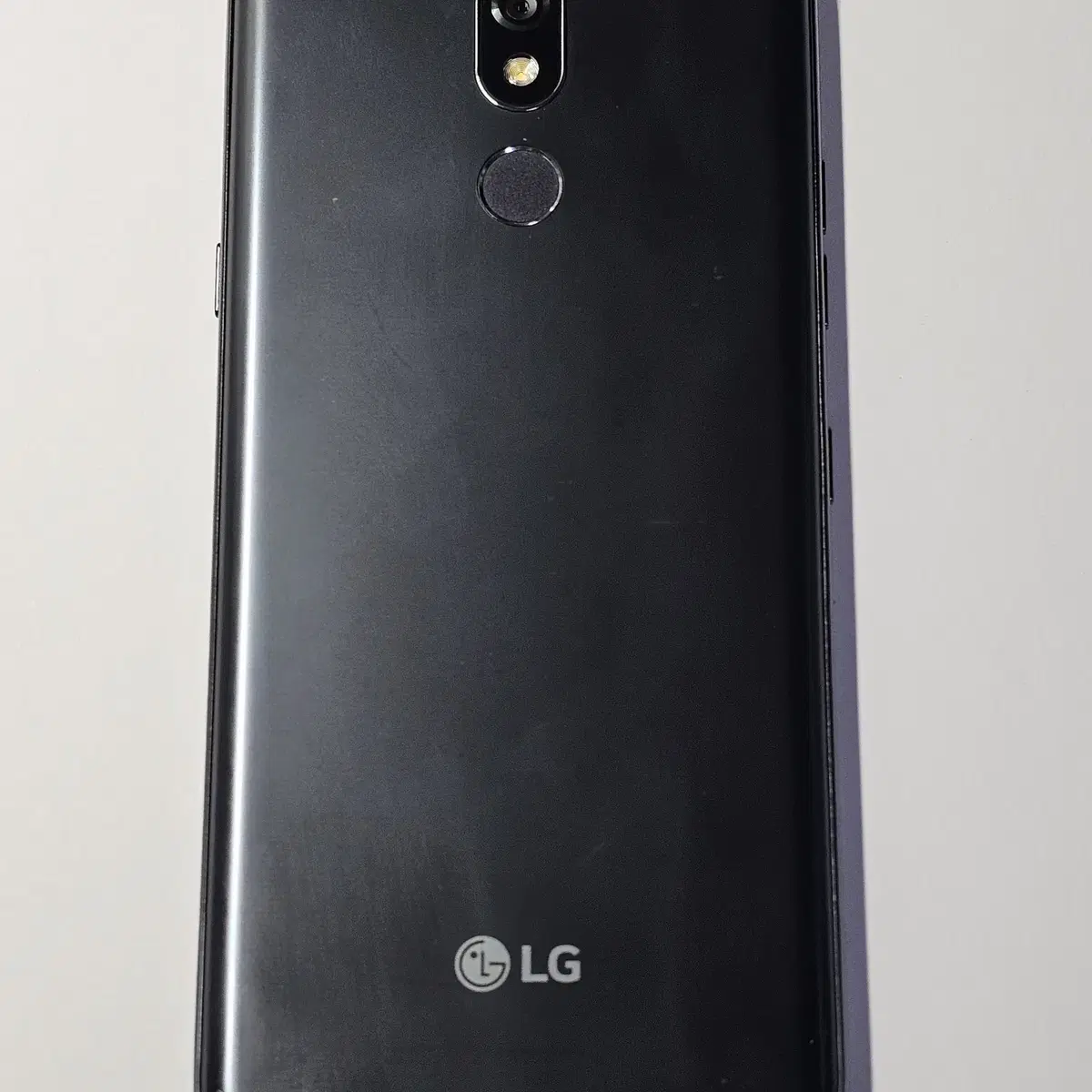 LG X4 ( 2019 )