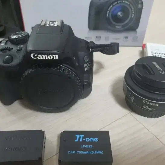 캐논 카메라 EOS 100D 와 40mm 단렌즈 세트