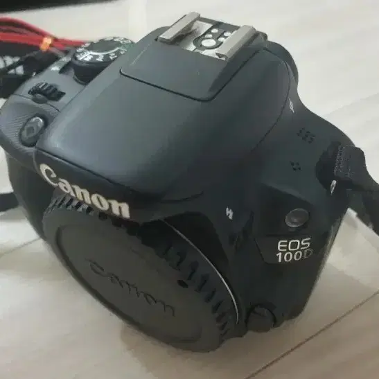 캐논 카메라 EOS 100D 와 40mm 단렌즈 세트