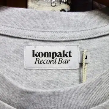 Kompakt Record Bar 롱슬리브 긴팔 쭉티 그레이 L 105