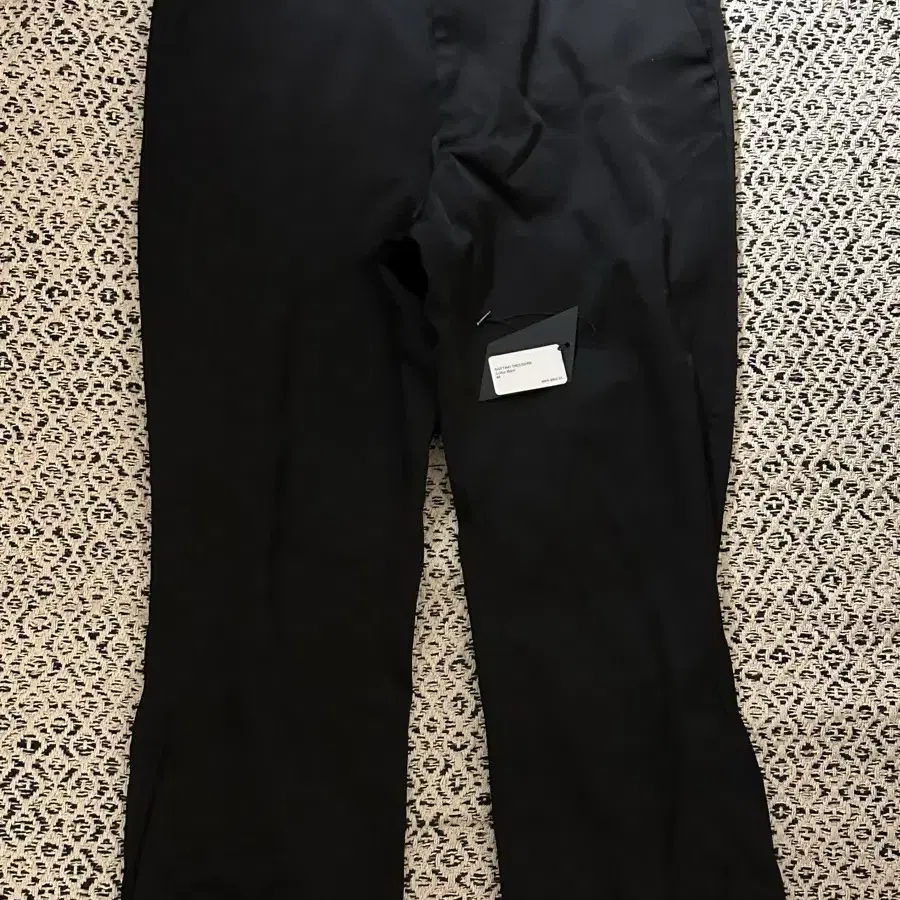 Aieul/SHIFTING TROUSERS_Black