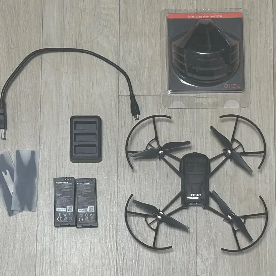 dji tello(텔로) edu 코딩드론 판매합니다.