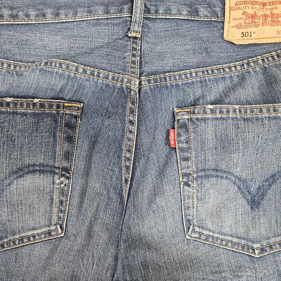 LEVIS 03501 33*32