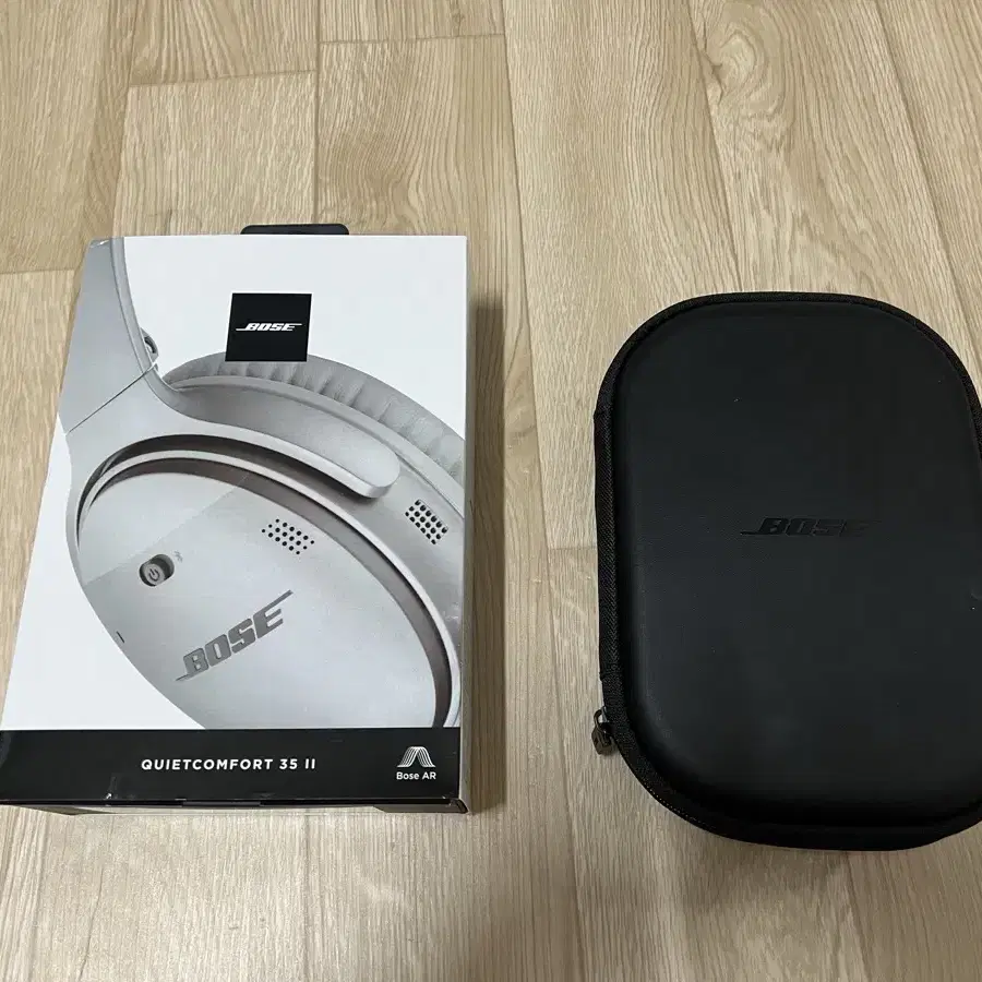 QC35 실버 판매합니다.