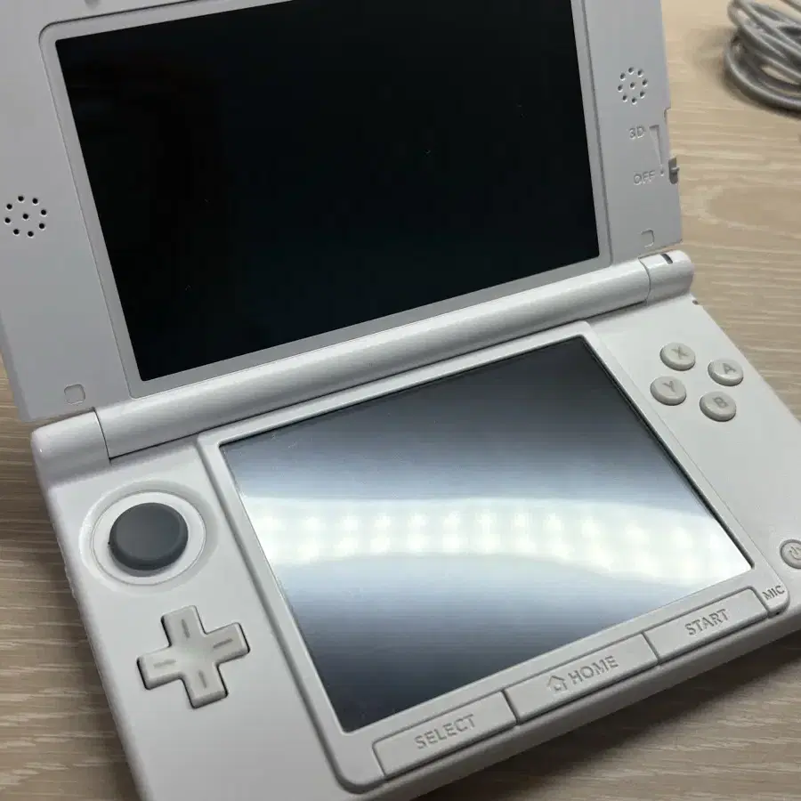 닌텐도 3ds xl, 친모아칩, 충전기 팔아요