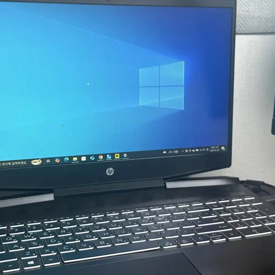 HP 파빌리온 게이밍노트북 15-dk2087TX