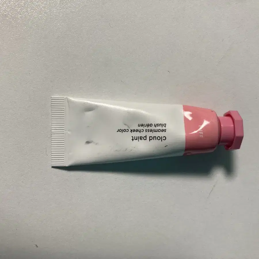 glossier 글로시에 블러셔 puff