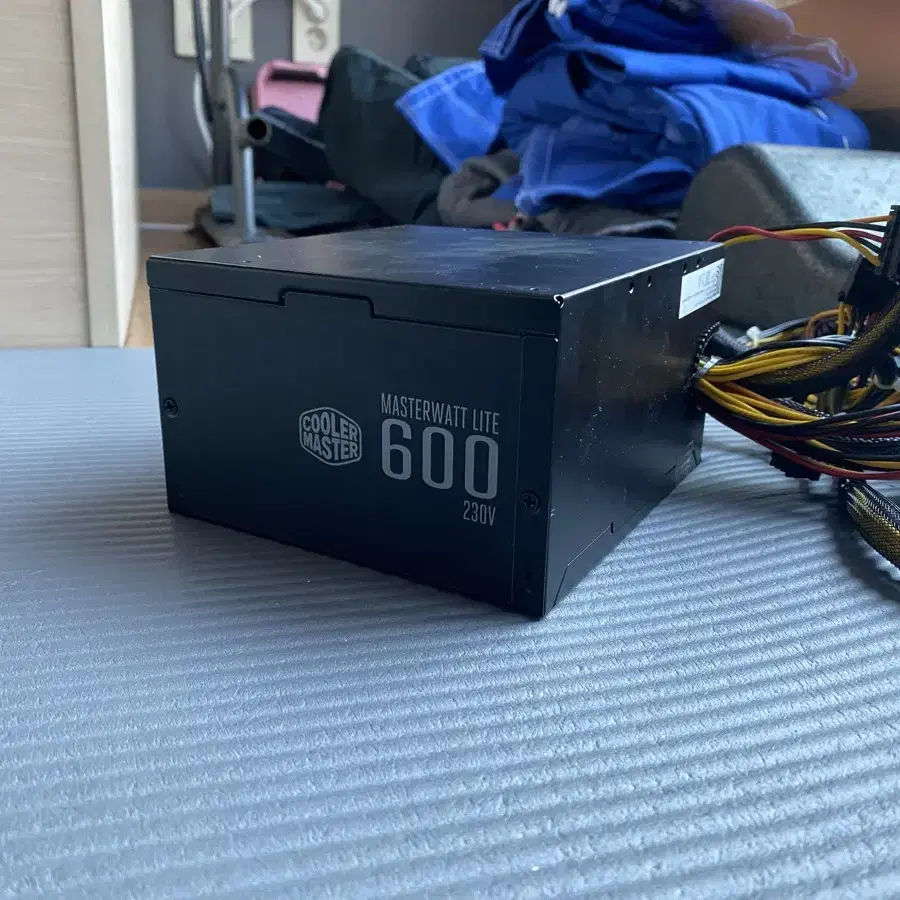 쿨러마스터600w 파워