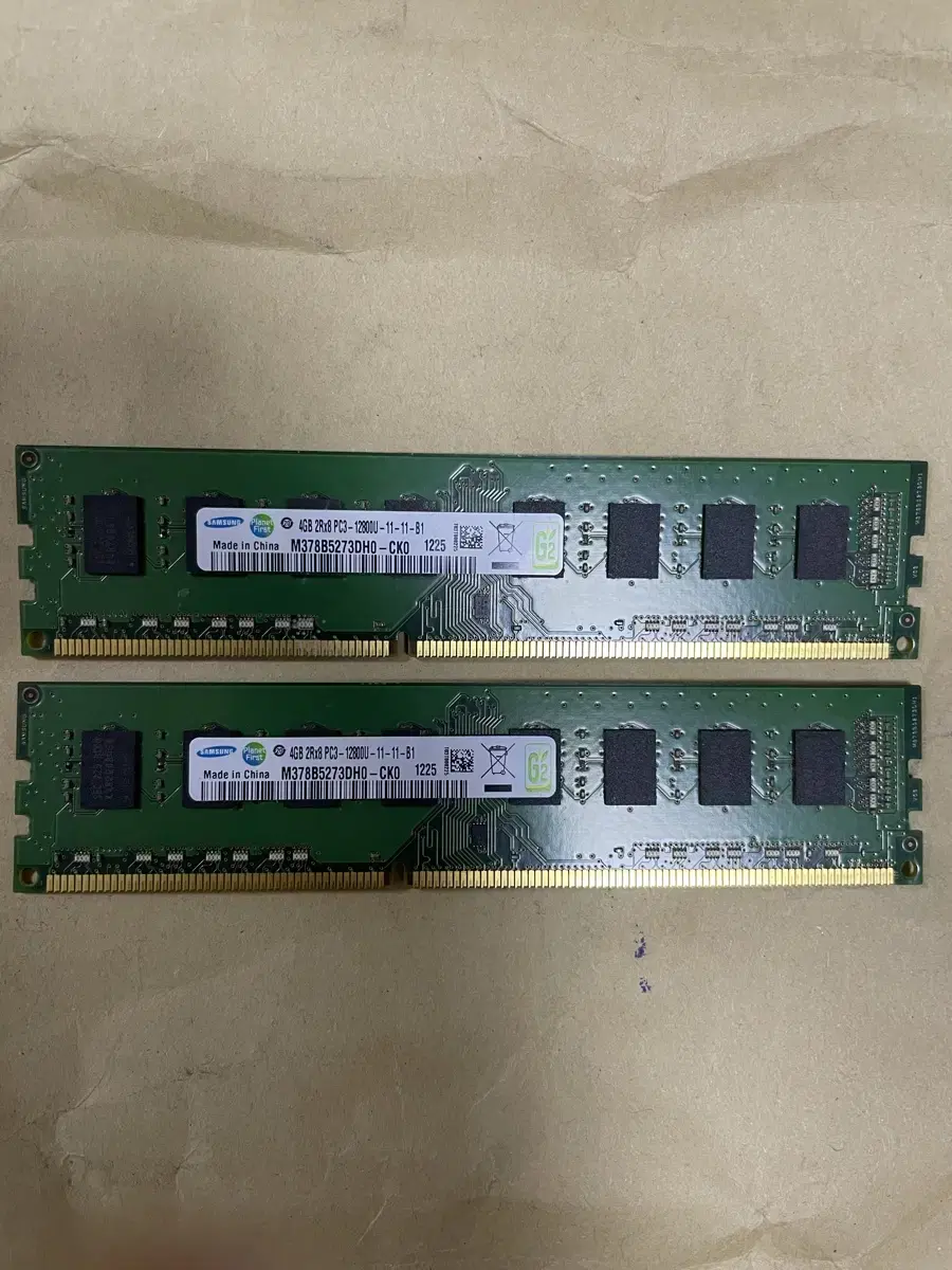 삼성 양면램 ddr3 4g 12800u 2개 팝니다