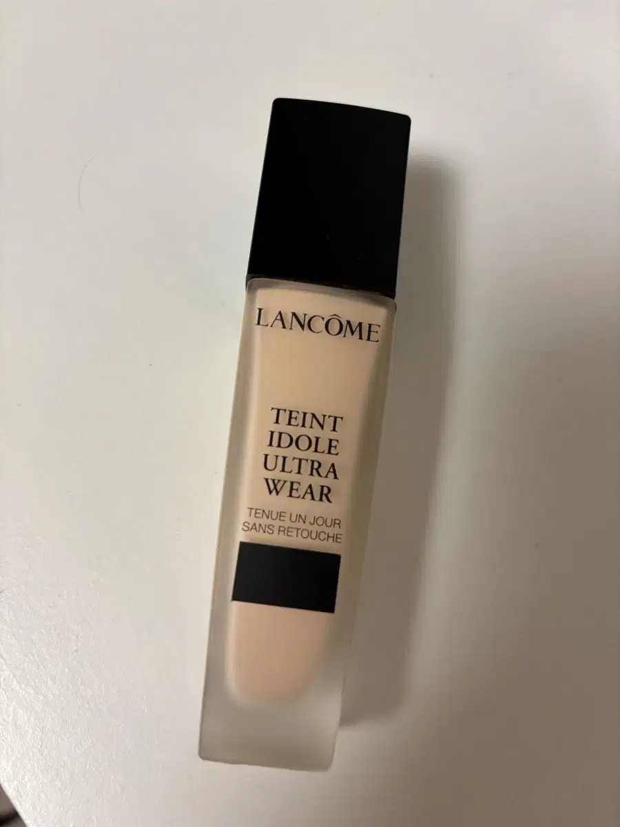 Lancome Teng Idol Long Lasting Foundation PO-01