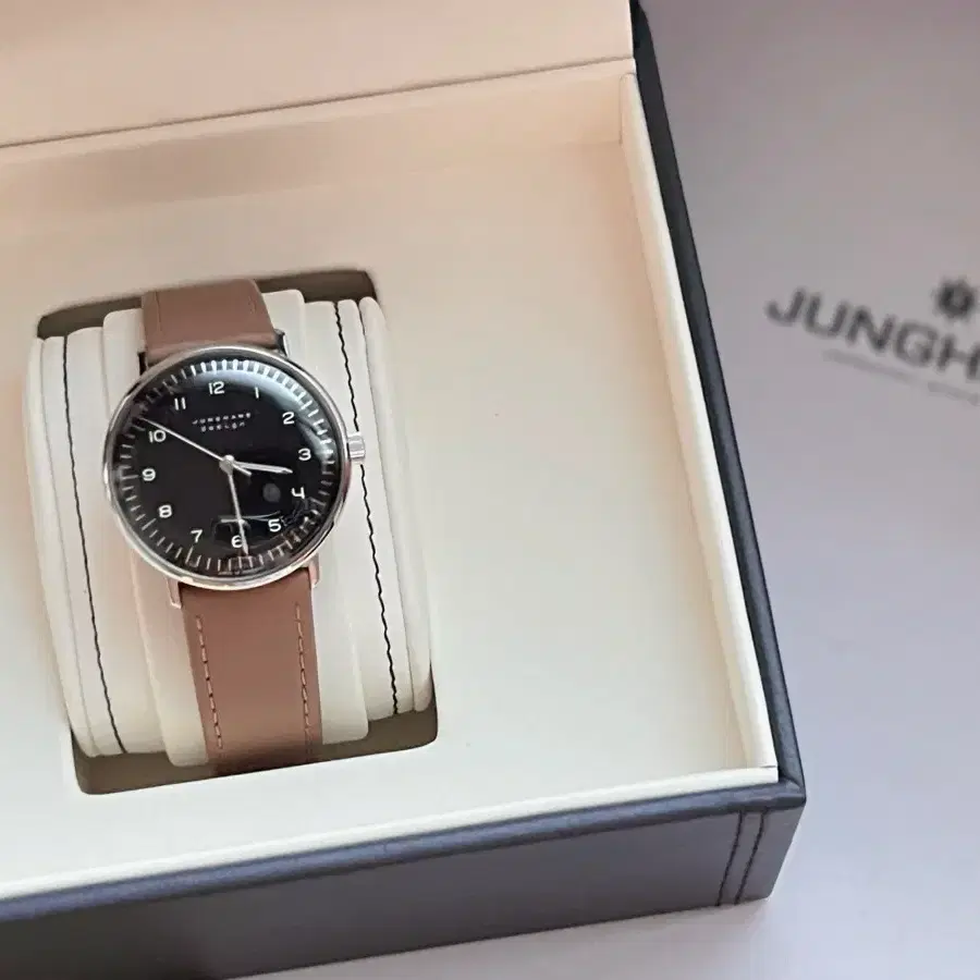 JUNGHANS 융한스 막스빌 수동시계