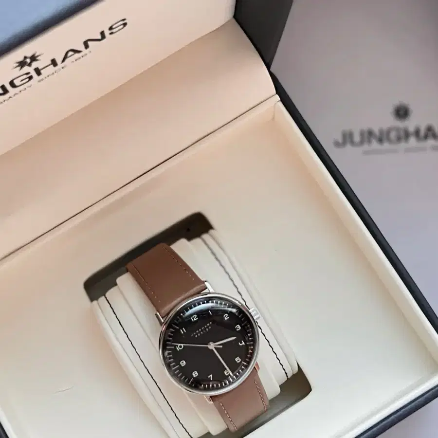 JUNGHANS 융한스 막스빌 수동시계