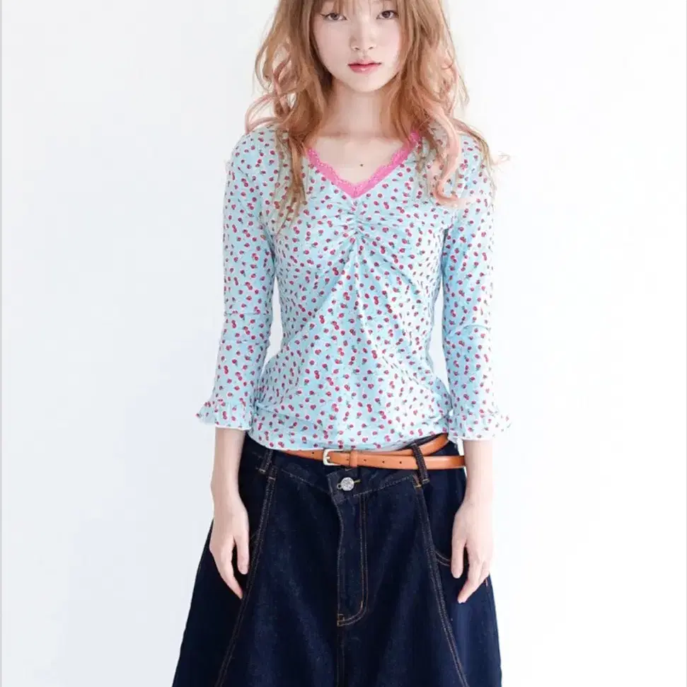 샵페어리 little strawberry lace top (mint)