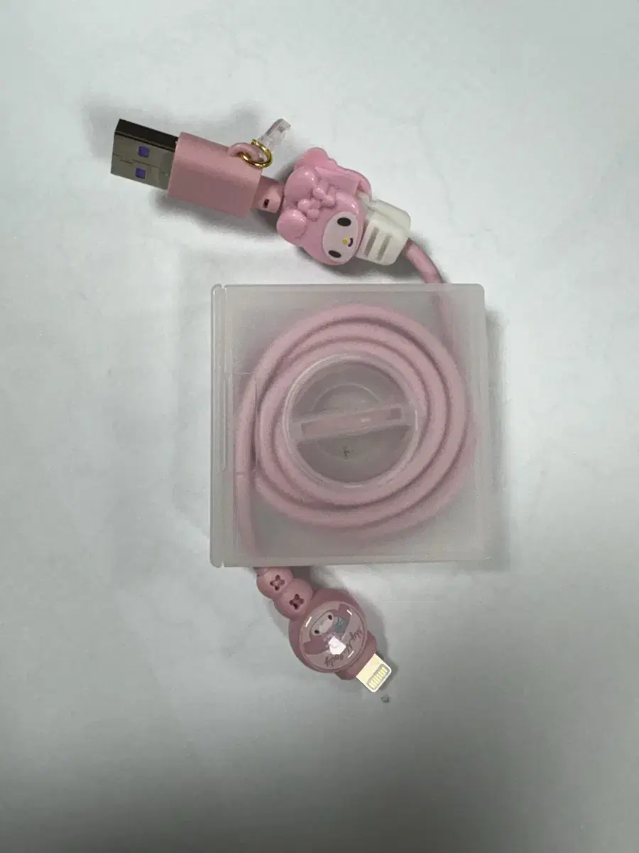 My Melody iPhone 8-pin cable Charging cable New product