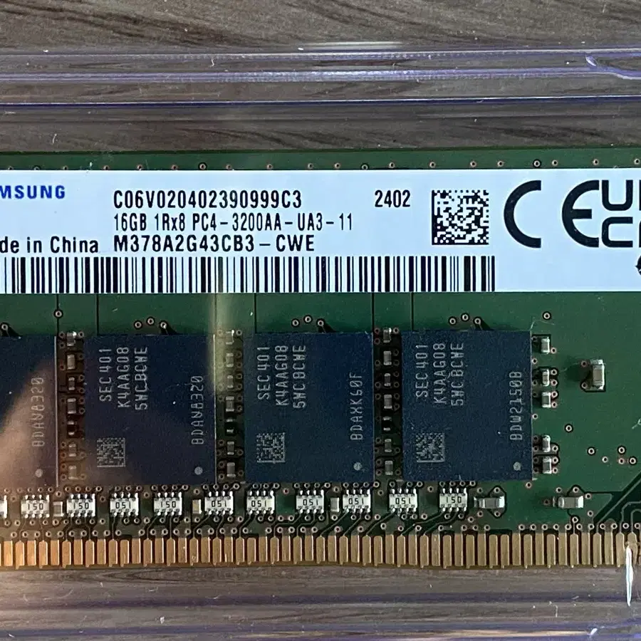 DDR4 3200MHz. 16GB. X 2ea