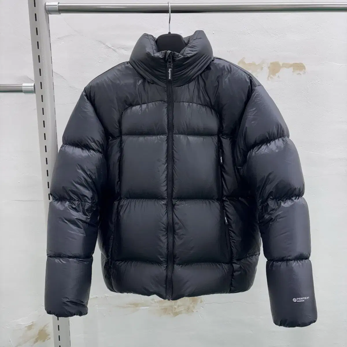 [M] Supreme 23FW Featherweight Down Puffer Padding Black