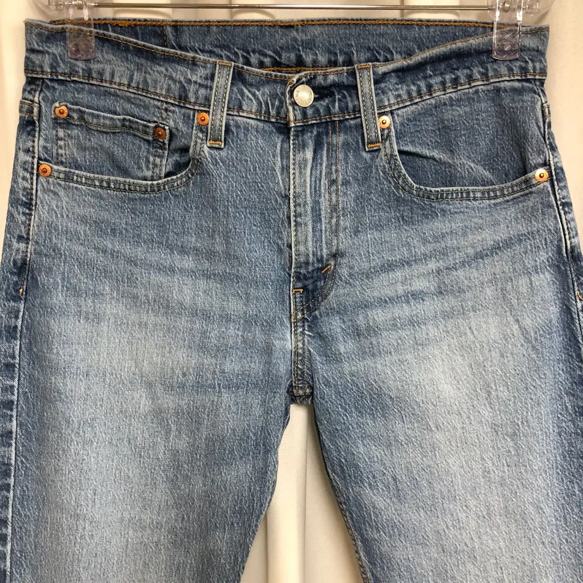 Levi's 리바이스 502 테이퍼드 핏 데님 팬츠 (W31)