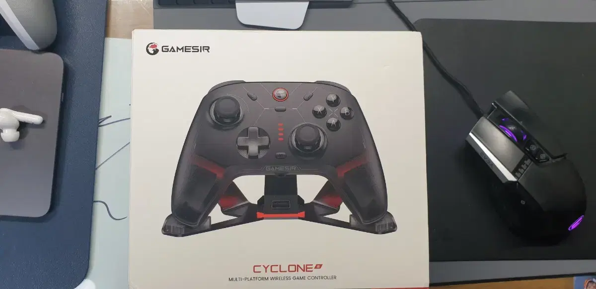 gamesir cyclone2 게임패드 검은색 팝니다