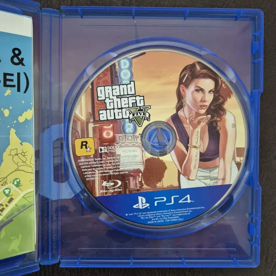 깨끗한 PS4 플스4 gta5 CD 팝니다