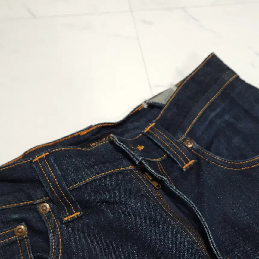 [남성30~31]NUDIEJEANS 누디진 씬핀 데님 청바지