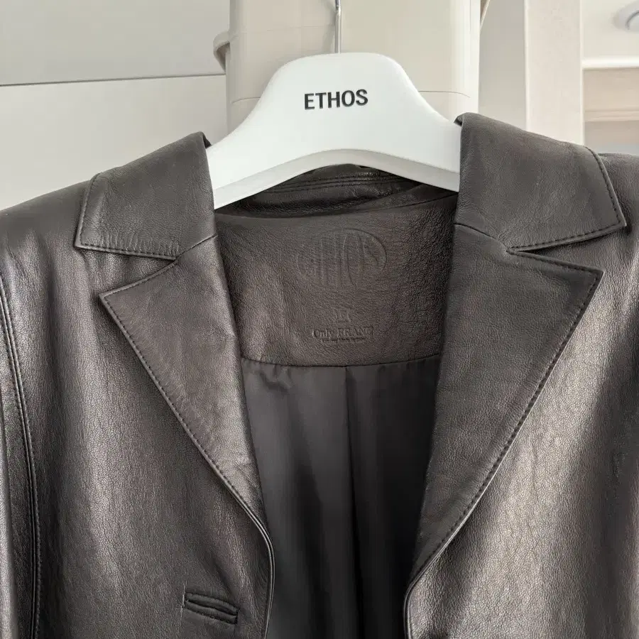 에토스 ethos 레더 하프 자켓 leather half jacket