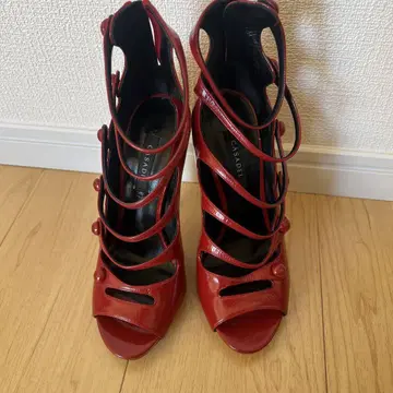 CASADEI 레드 오픈토 힐