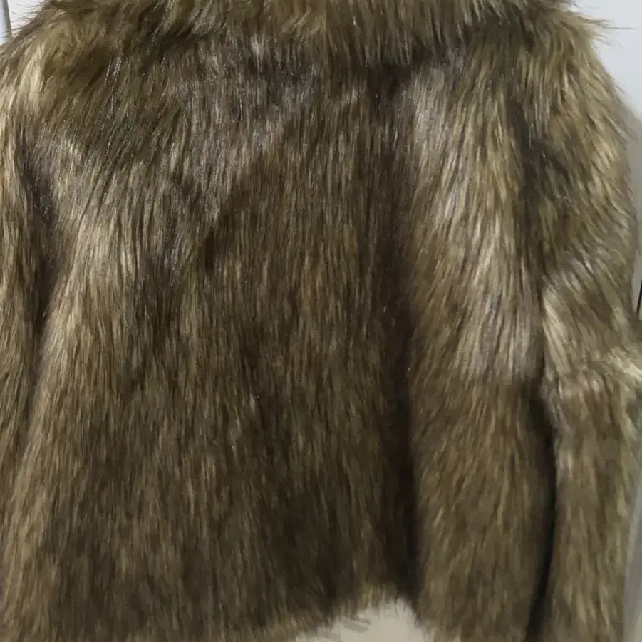 배디 퍼 자켓 Badee fur jacket