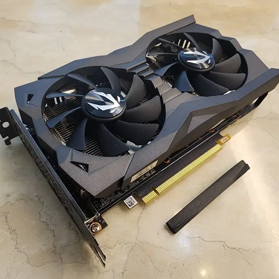 Zotac Gtx 1660 ti 그래픽카드 판매합니다