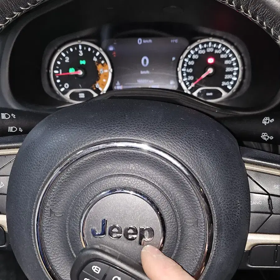 jeep 랭글러 레니게이드 루비콘 구형 열쇠차키에서 신형차키로 맞춤 제작