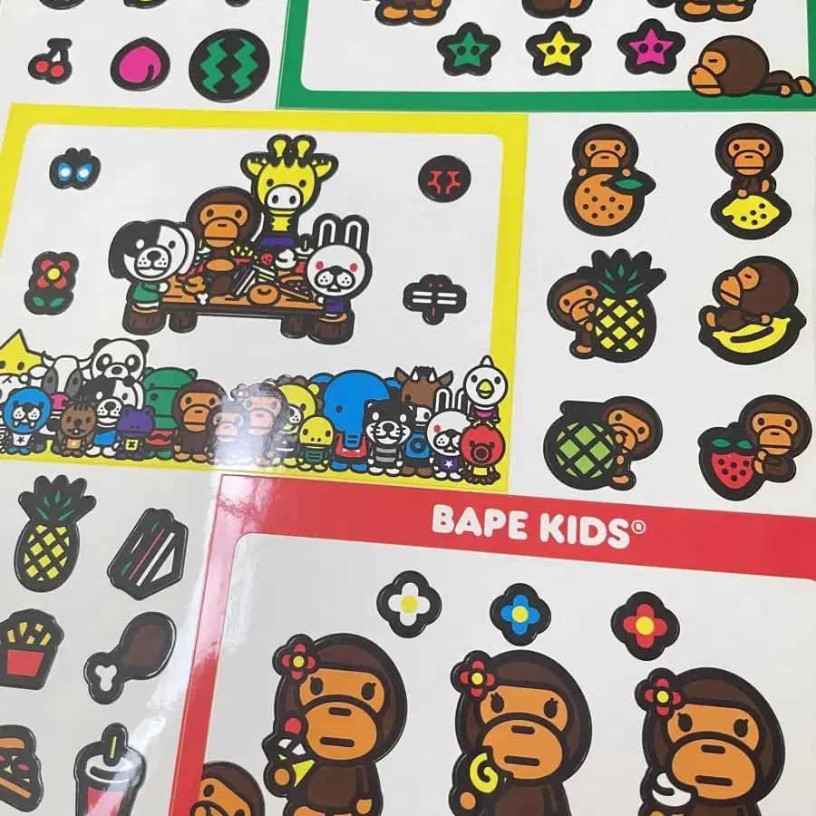 Bape babymilo 고전스티커 베이프스티커 베이프소품 베이비마일로