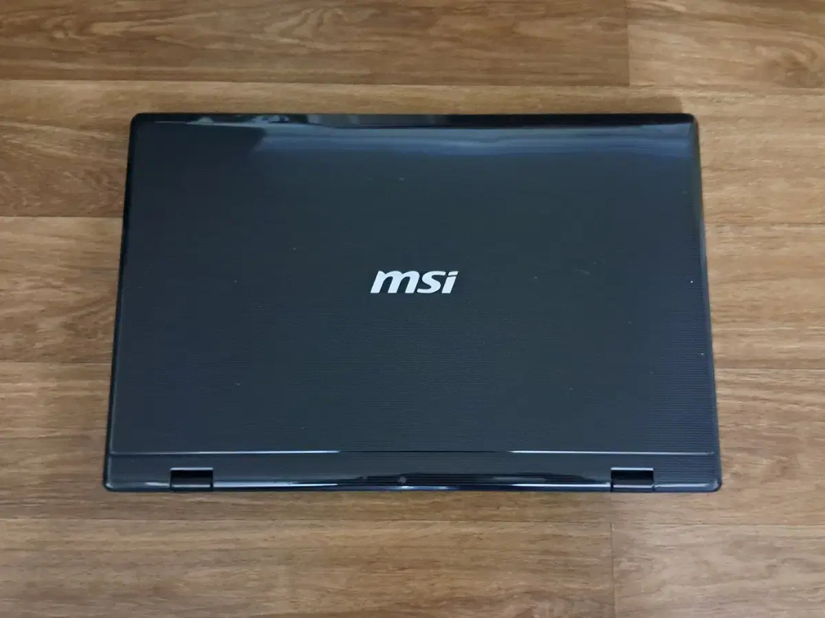 MSI  15.6" 노트북 8GB, SSD128GB, WINDOW11