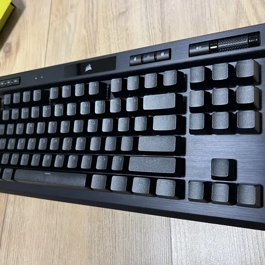 커세어 k70 rgb tkl 챔피언