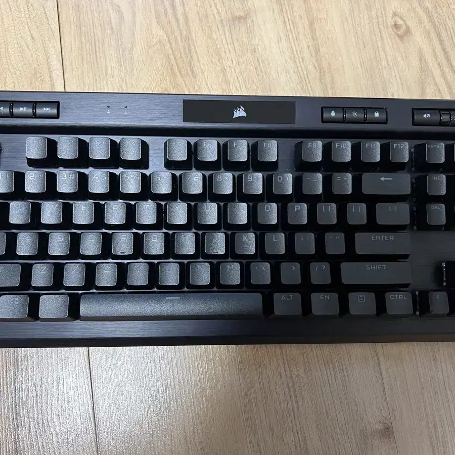 커세어 k70 rgb tkl 챔피언