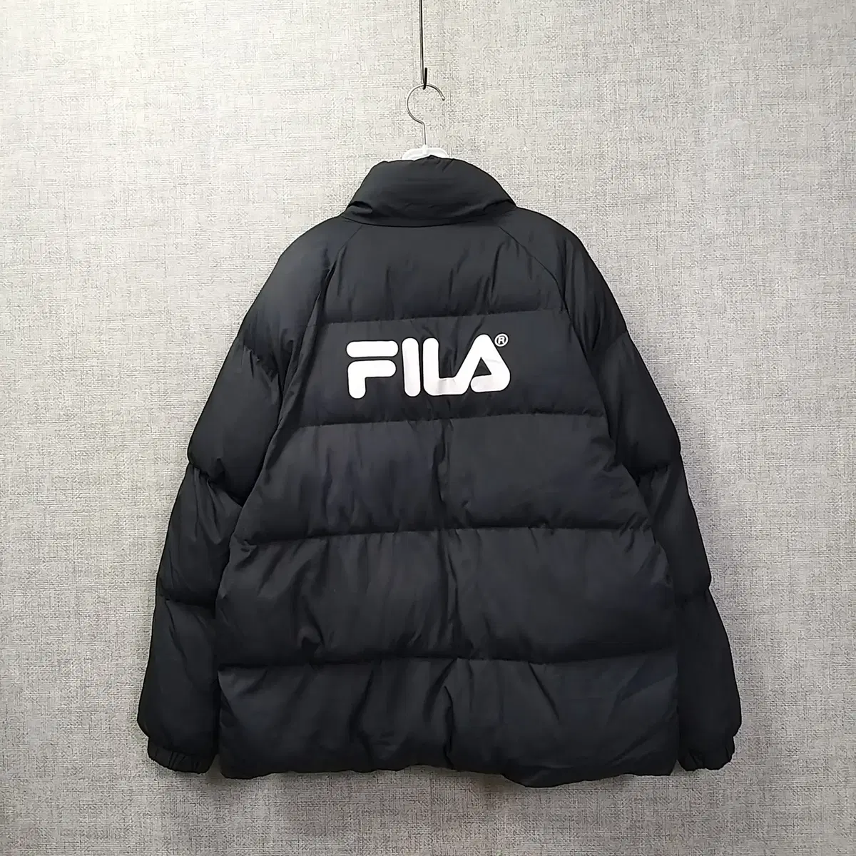 13. FILA 스노우타임 블랙 폴리다운패딩 남성105