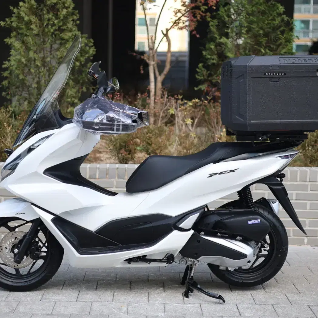 혼다 PCX125 ABS / 24년식 2,000KM 오토바이 스쿠터