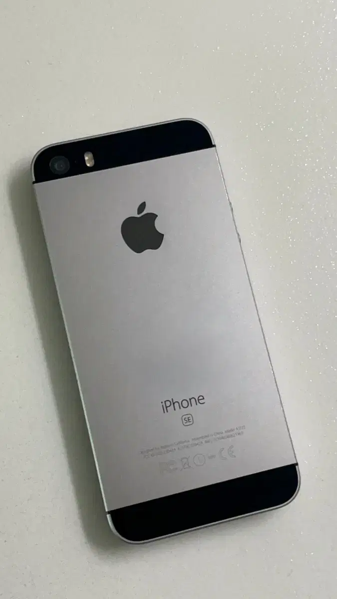 iPhone SE1 Space Gray