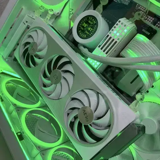 기가바이트 RTX4070TI AERO (판매완료)