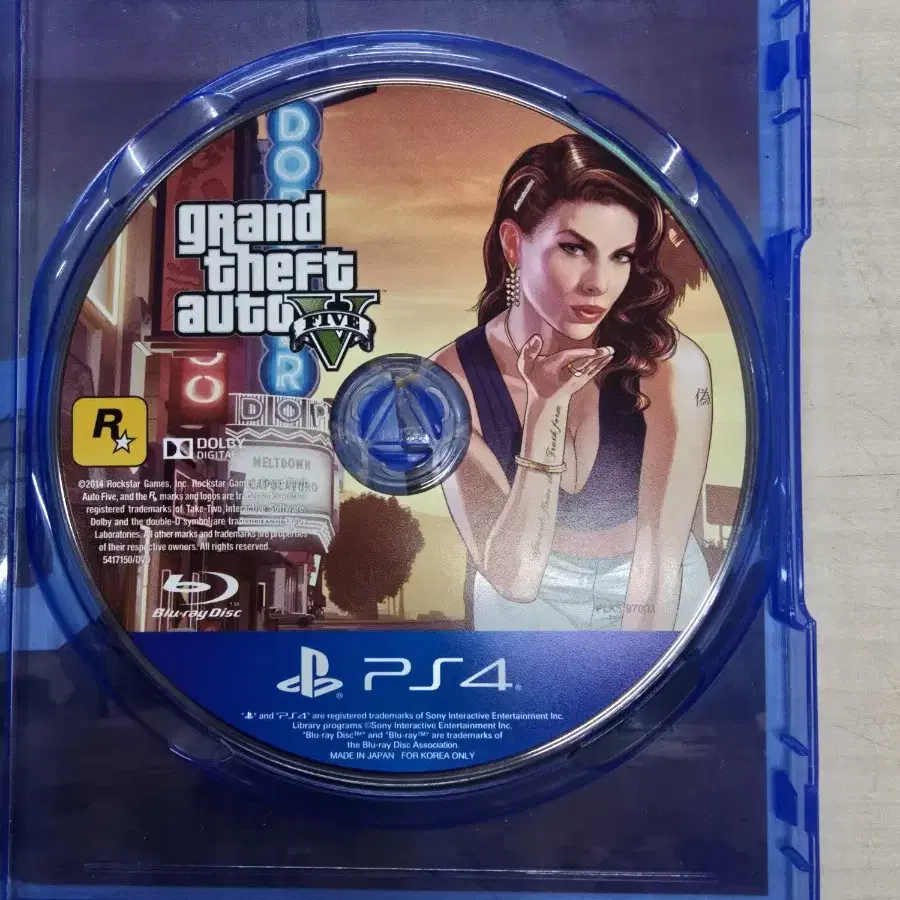 [PS4] 플스4 "GTA5" 판매합니다.