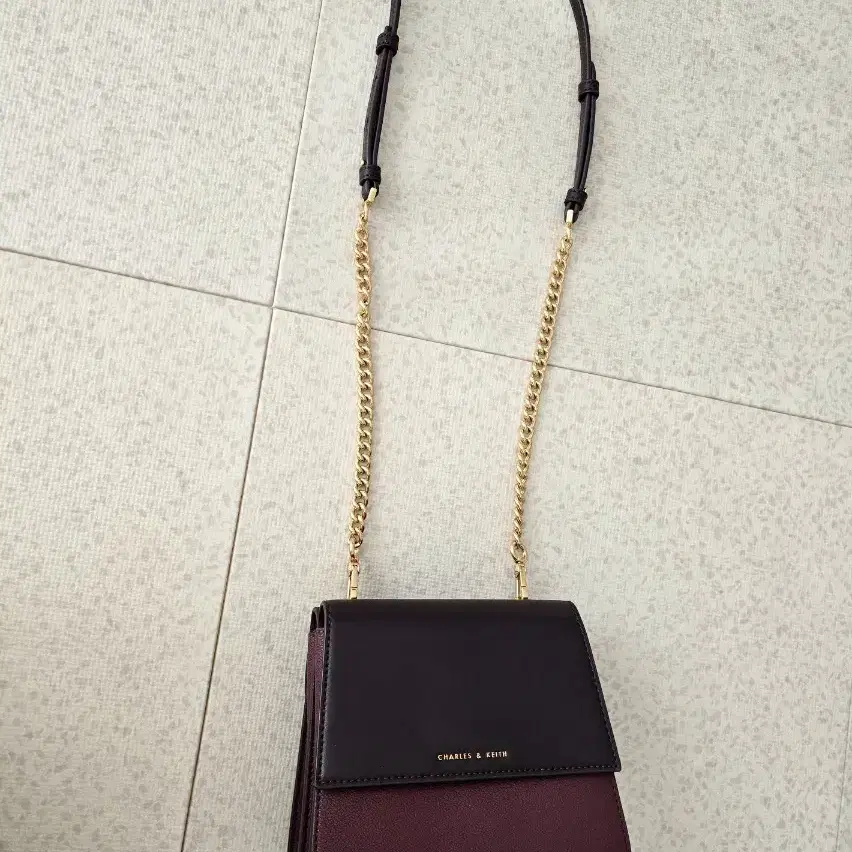 찰스앤키스 CHARLES&KEITH 여자 가방