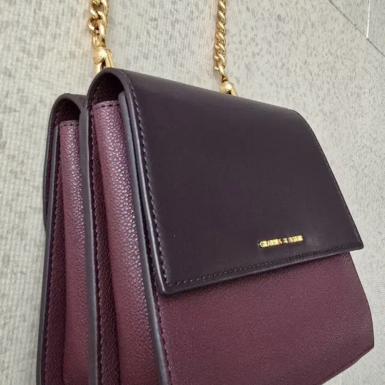 찰스앤키스 CHARLES&KEITH 여자 가방