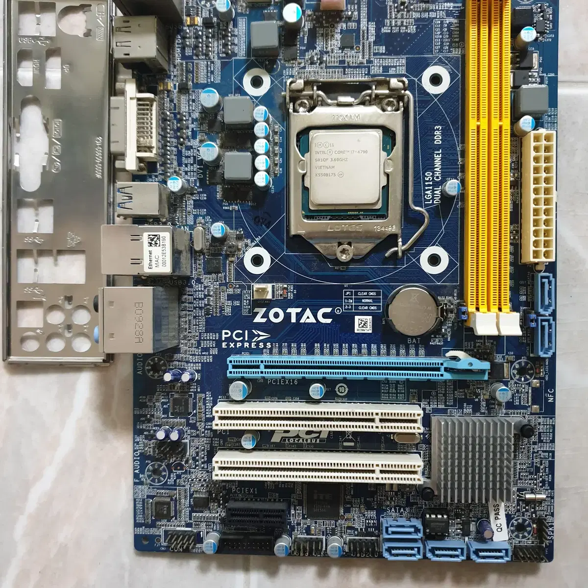 i7 4790 ZOTAC SSD240G 램16G 12만원