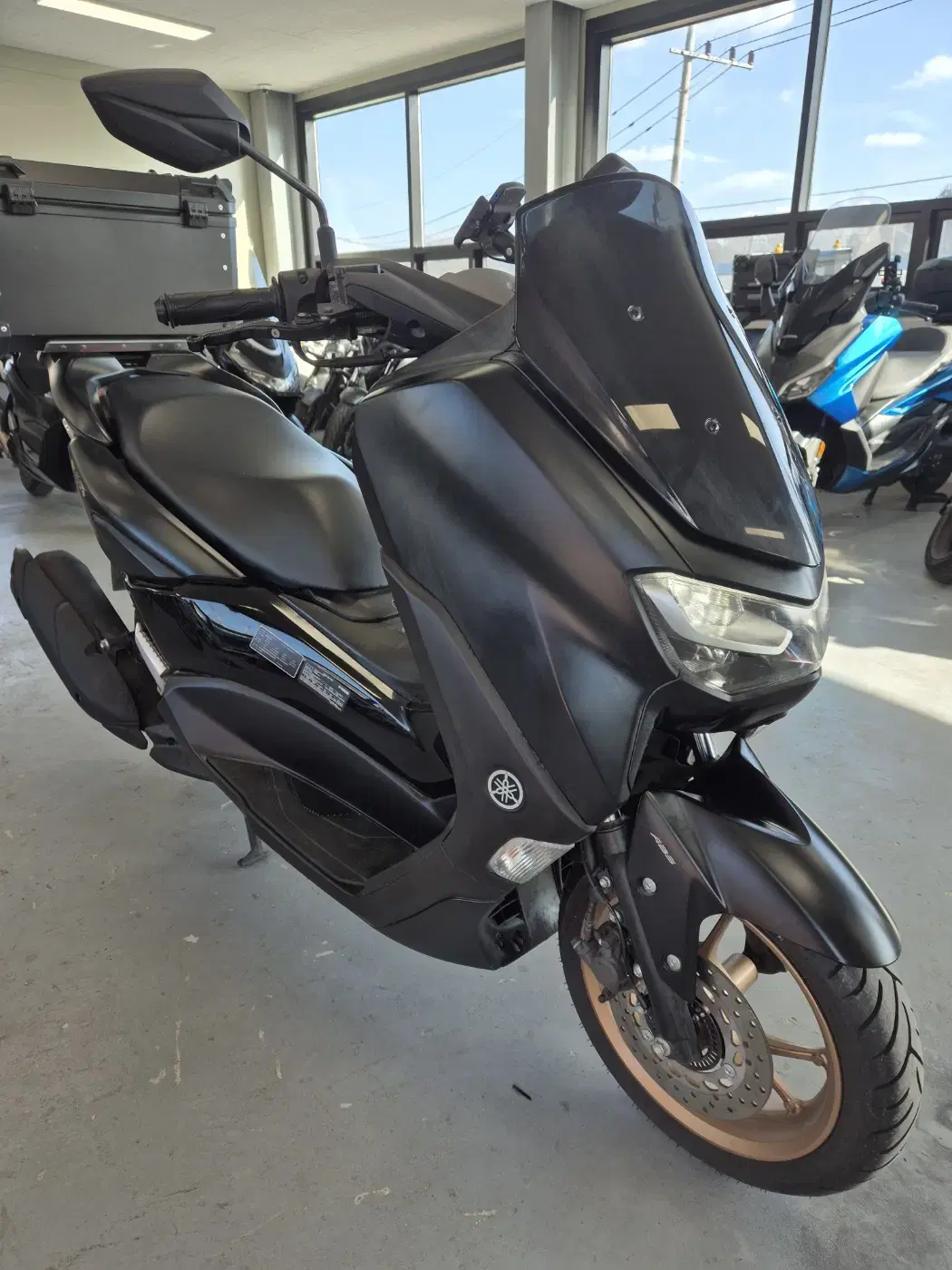 NMAX125