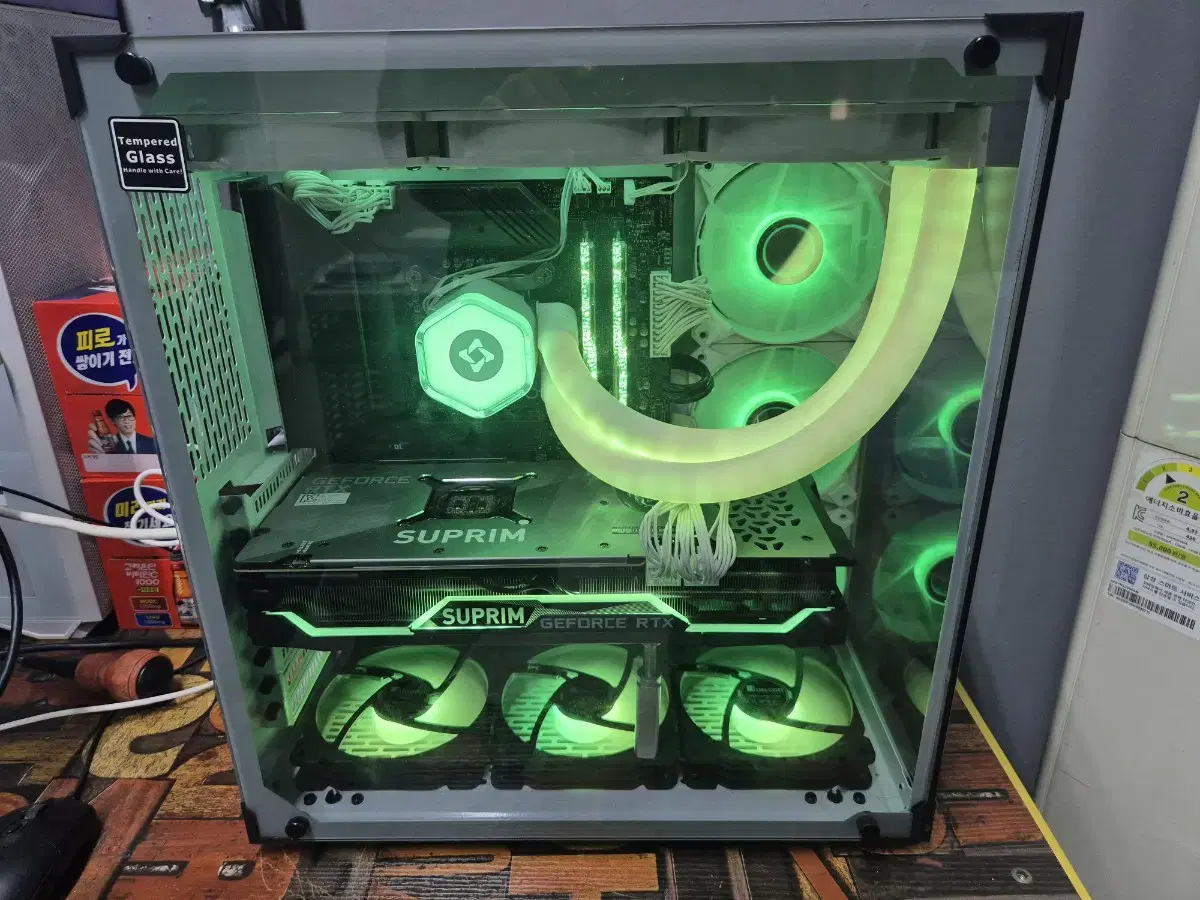 I9-12900,RTX3070TI 본체 정리합니다