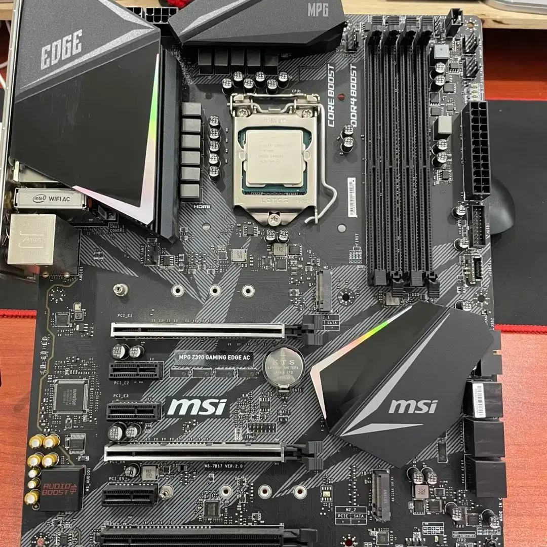 i7 9700K MSI MPG Z390 게이밍 엣지 AC 세트 판매합니다