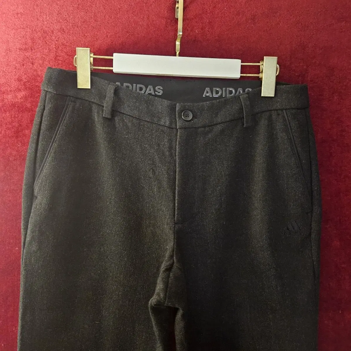 아디다스(ADIDAS) 헤링본 기모 팬츠 84size(32-33)