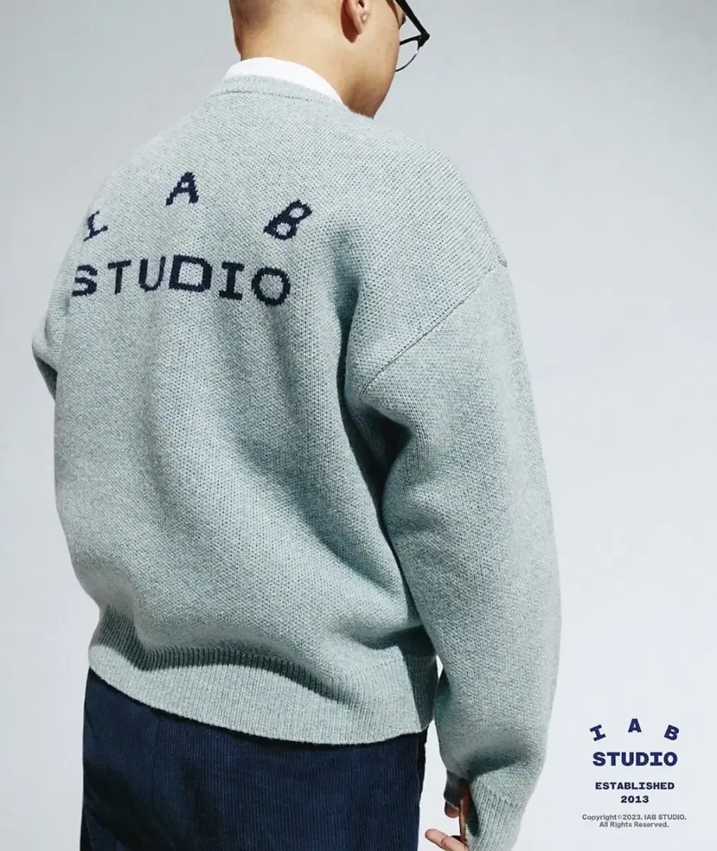 [L] 아이앱스튜디오 니트 스틸블루 iab studio