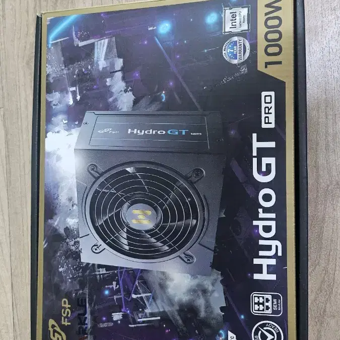 FSP GT PRO 1000W 80PLUS