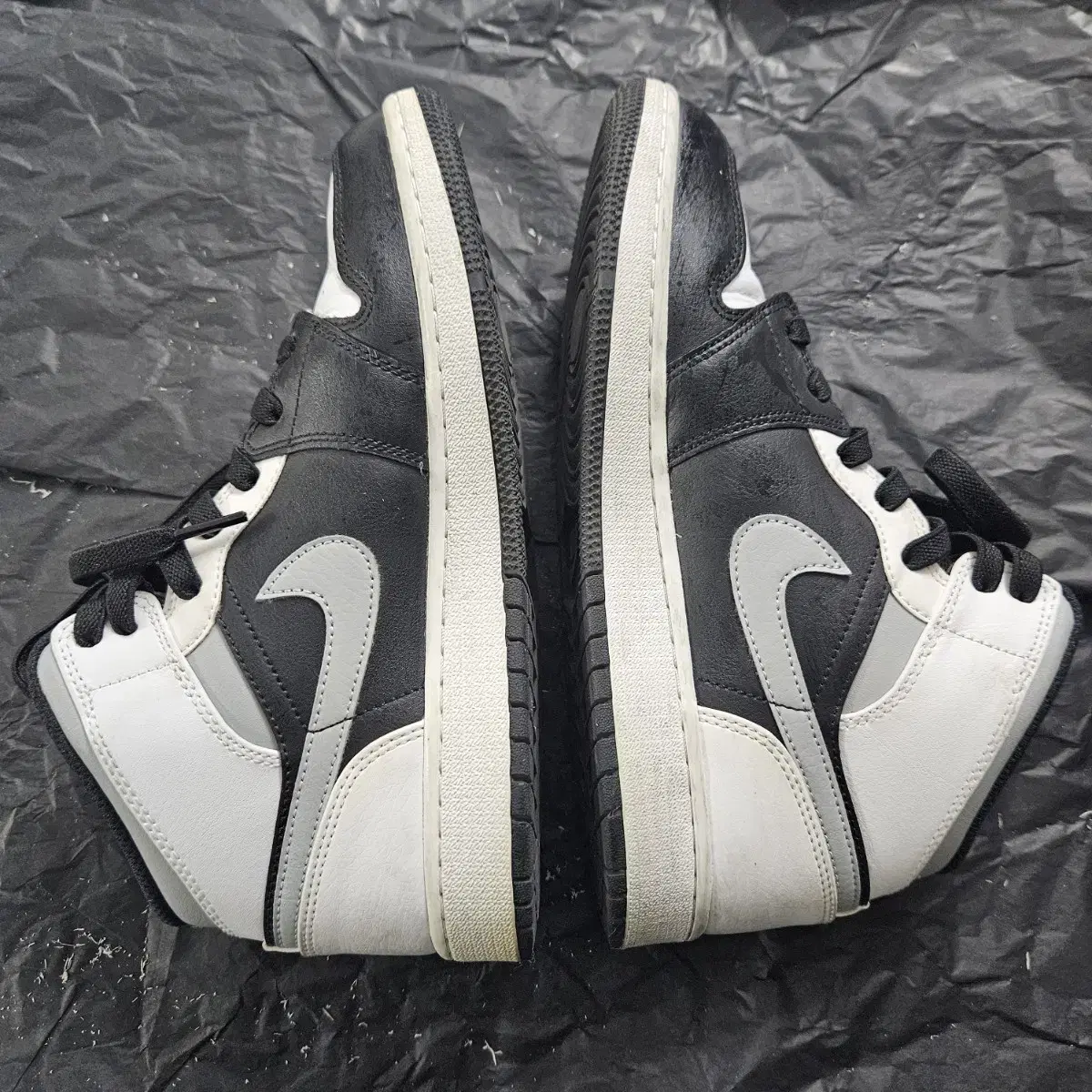 Jordan 1 Mid White Shadow 조던 쉐도우 250/7Y